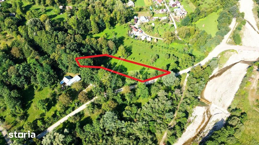 Teren de 2870 mp, în Provița de Sus