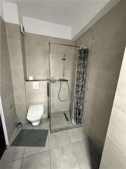 Apartament cu 3 camere decomandat, mobilat în Nord