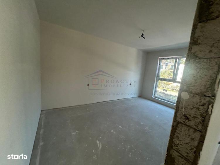 Apartament cu 4 camere în Central