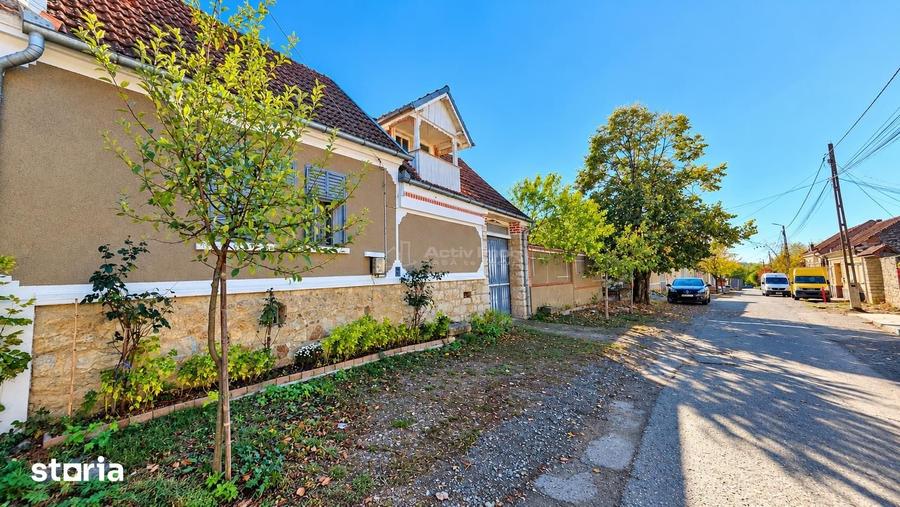 Casă cu 5 camere cu Teren 1832 Mp în Ciclova Română