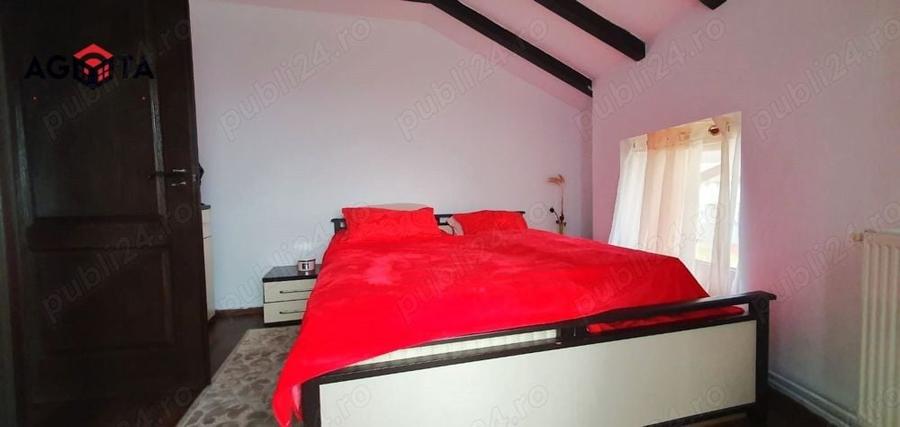 Casă cu 4 camere cu Teren 350 Mp în Florești