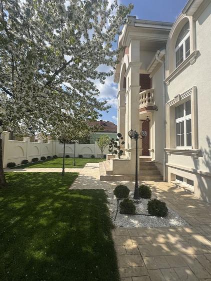 Casă cu 4 camere în Dara