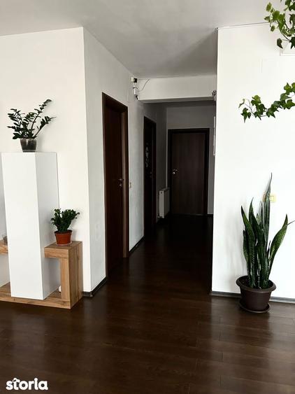 Apartament cu 3 camere în Central