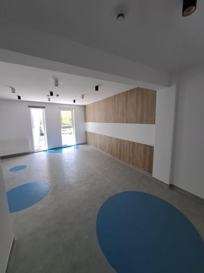 Spațiu comercial, de 600 mp, în Dâmbul Rotund