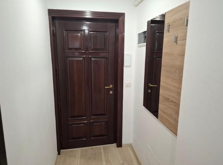 Apartament cu 2 camere decomandat, mobilat în Galata