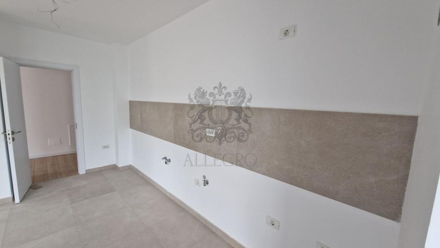 Apartament cu 2 camere decomandat în Colentina