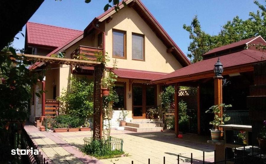 Casă cu 3 camere cu Teren 120 Mp în Sud