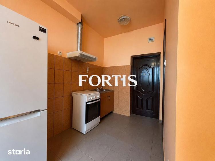 Garsoniera de vanzare 21mp utili in Fagaras, zona Negoiu - 1