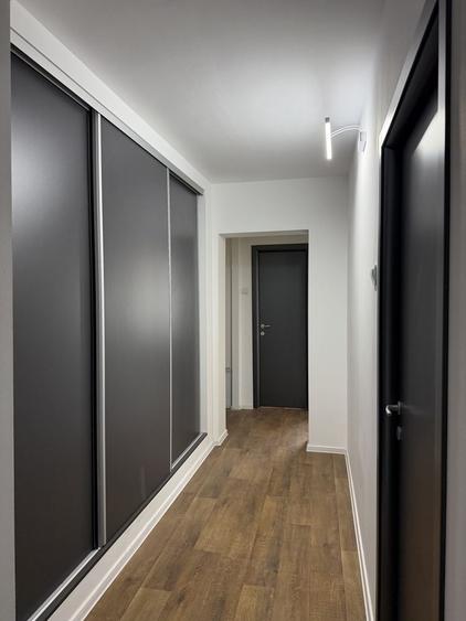 Apartament cu 2 camere decomandat în Podu Roș