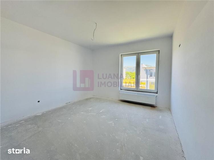Casă cu 4 camere cu Teren 264 Mp în Cisnădie