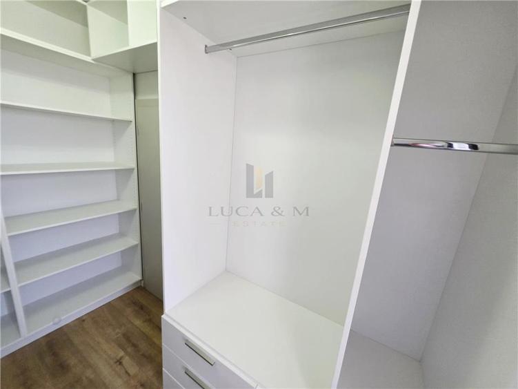 Duplex cu 4 camere cu Teren 300 Mp în Ghiroda