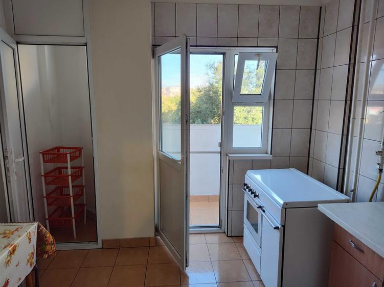 Apartament cu 2 camere decomandat în Mărăști