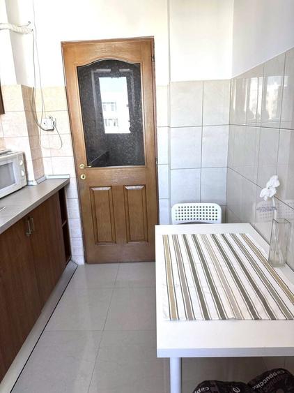 🏡 Închiriez Apartament cu 2 camere , loc de parcare, 250 m metrou Titan - 4