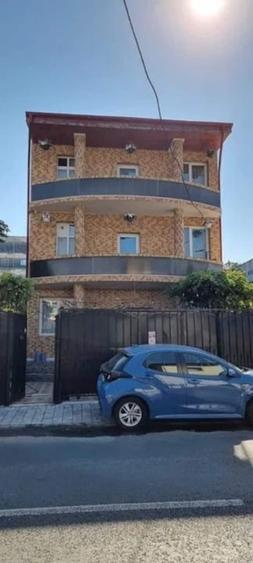 Casă individuală cu 5 camere cu Teren 120 Mp în Floreasca