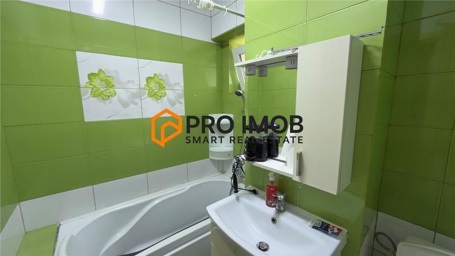 Apartament cu 3 camere decomandat, mobilat în 1 Decembrie