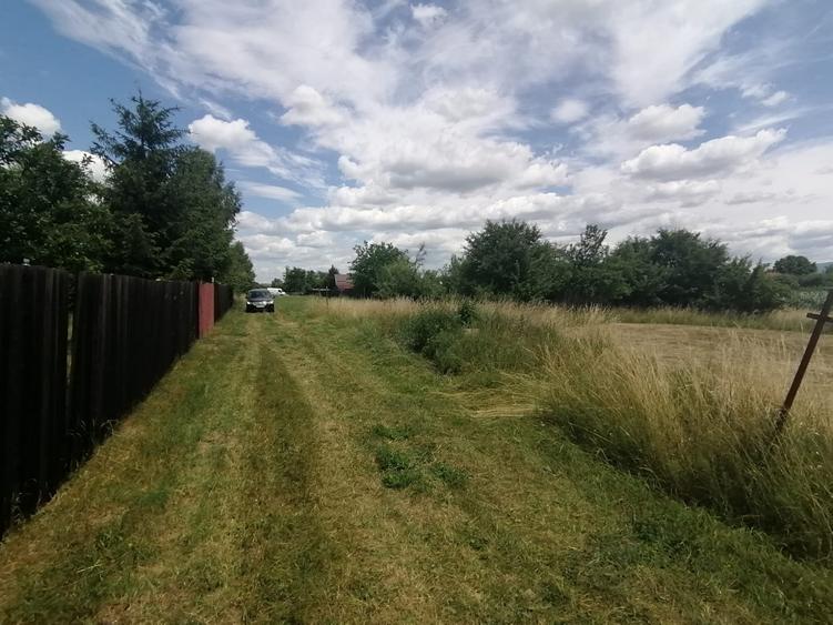 Teren Construcții intravilan de 2750 mp, în Podu Oltului