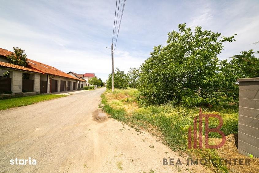 Teren de 795 mp, în Livada