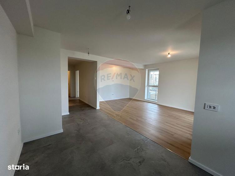 Apartament cu 3 camere în Tractorul