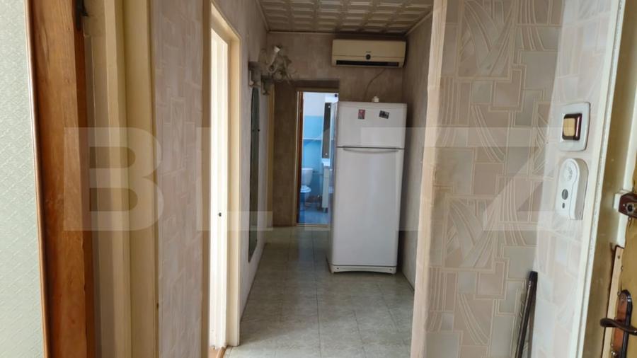 Apartament cu 3 camere decomandat, mobilat în Micro 39