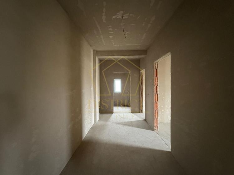 Apartament cu 4 camere decomandat în Braytim