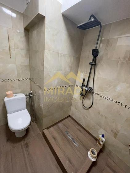 Apartament cu 3 camere în Dacia