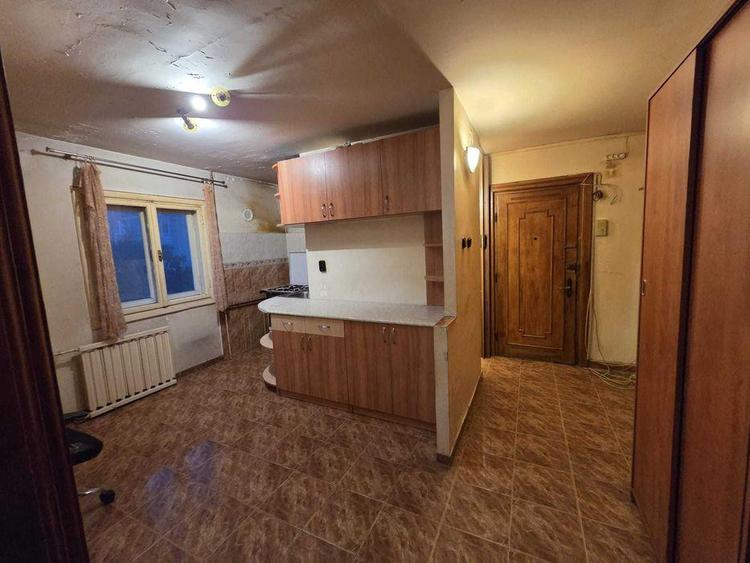 Apartament cu 2 camere semidecomandat în Odobescu