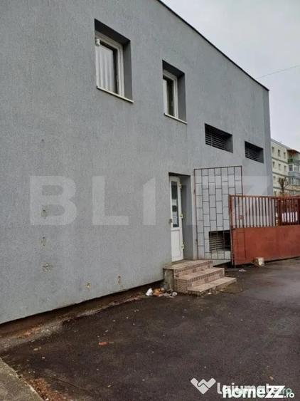 Spațiu comercial, de 460 mp, în Turda