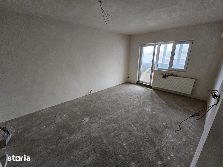 Apartament cu 4 camere în Orizont