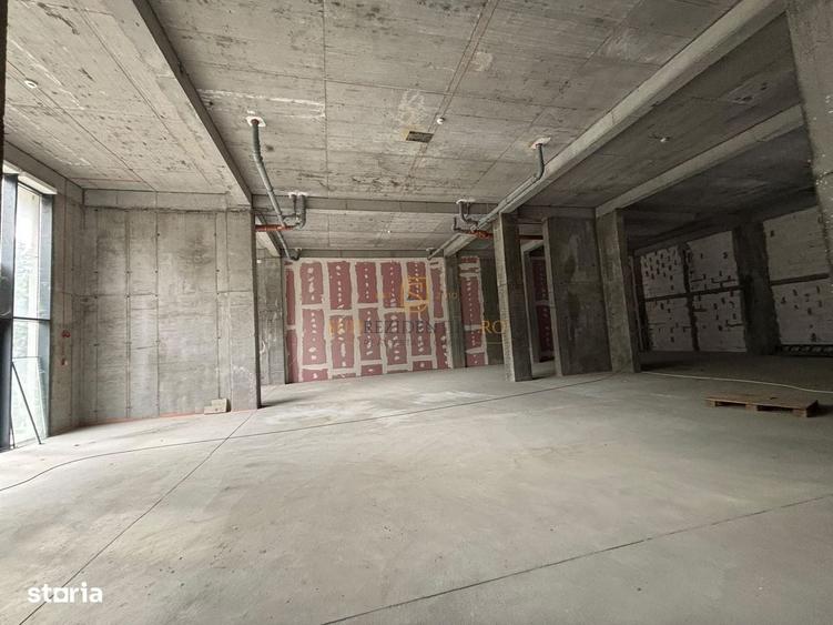 De inchiriat Spatiu Comercial, Emil Racovita, Berceni, Sector 4 - 17
