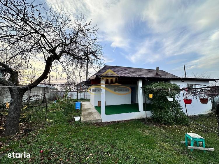 Casă cu 4 camere cu Teren 1278 Mp în Filipești