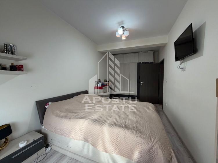 Apartament cu 3 camere decomandat, mobilat în Braytim