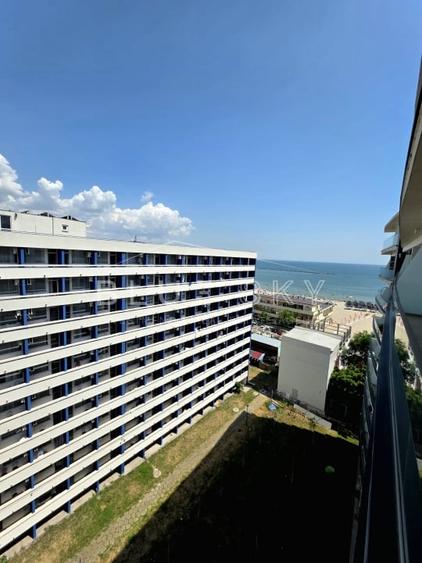 Apartament cu 3 camere decomandat în Faleza Nord