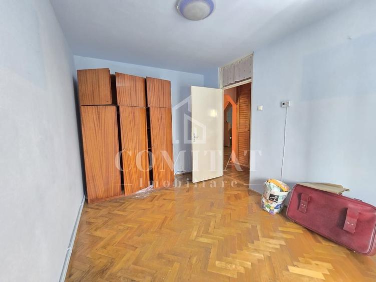 Apartament cu 3 camere decomandat, mobilat în Mănăștur