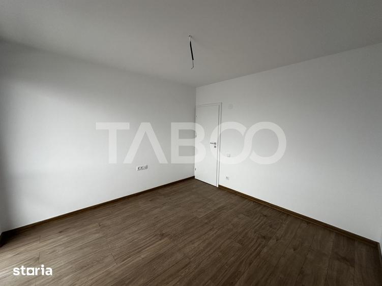 Apartament cu 3 camere decomandat în Șelimbăr
