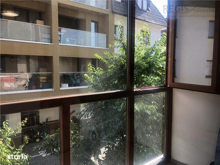 Apartament cu 3 camere în Tractorul