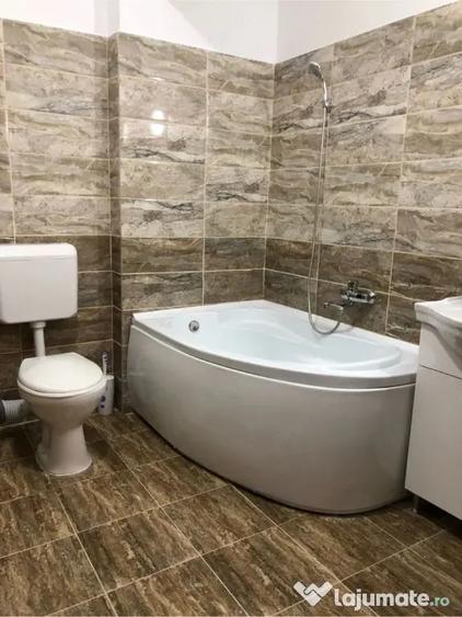 Apartament cu 2 camere decomandat în Berceni