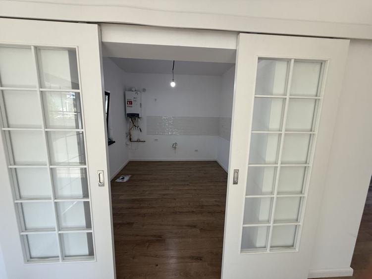 Casă cu 4 camere în Miroslava