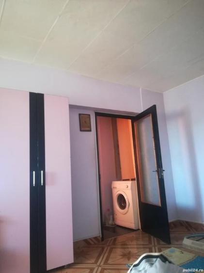 Apartament cu 2 camere semidecomandat în P-ța Muncii