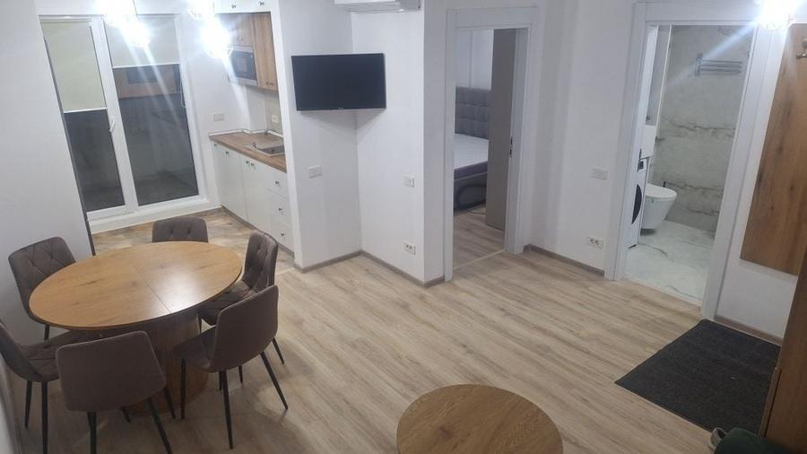 Apartament cu 2 camere semidecomandat în Central