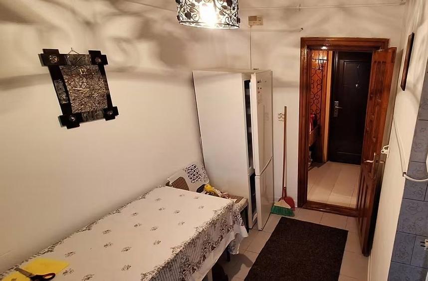 Garsonieră decomandată în Autogară