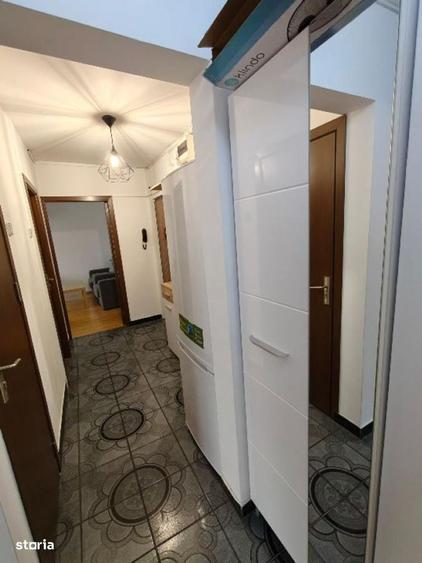 Apartament cu 2 camere decomandat în Teiul Doamnei