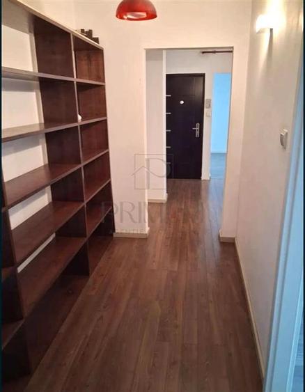 Apartament cu 3 camere decomandat, mobilat în Timocului-Șaguna