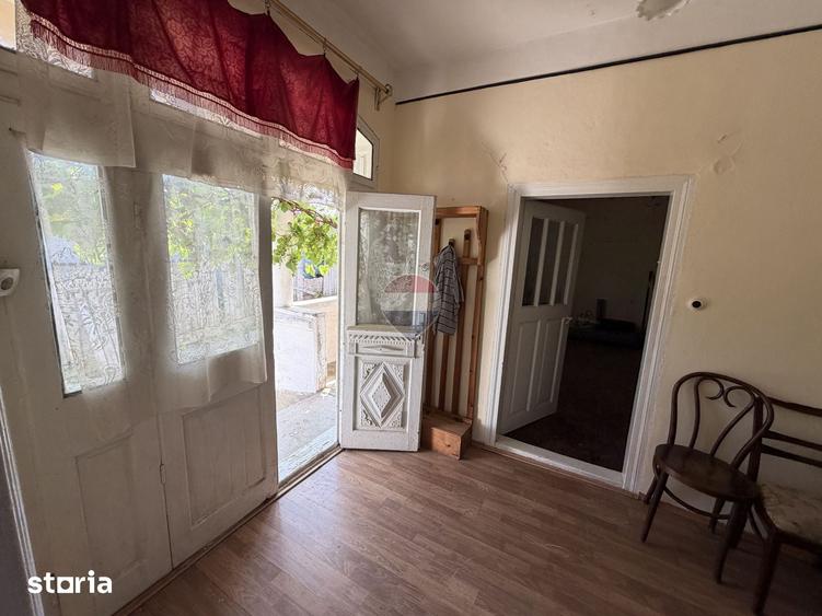 Casă cu 3 camere cu Teren 900 Mp în Soveja
