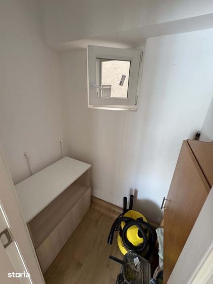 Apartament cu 3 camere în Micro 15