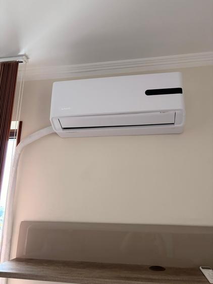 Apartament cu 2 camere semidecomandat în Olteniței