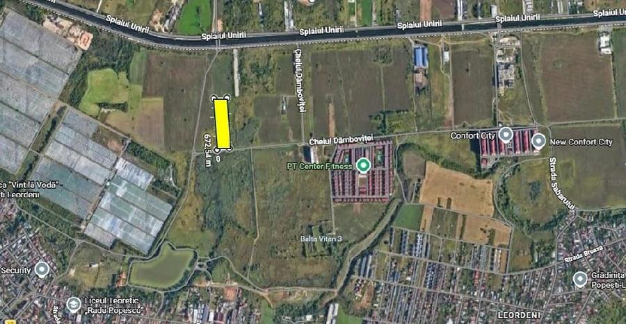 Teren de 18000 mp, în Exterior Vest