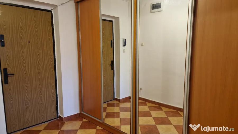 Apartament cu 2 camere decomandat în Chișinau