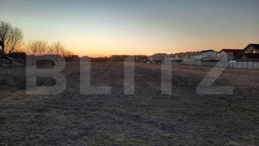 Teren Construcții intravilan de 2970 mp, în Ghiroda
