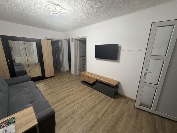 Apartament cu 2 camere în Valu lui Traian
