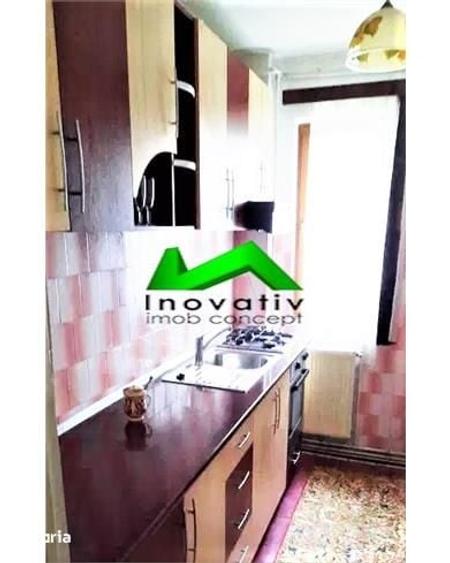 Apartament cu 3 camere decomandat în Vasile Aaron